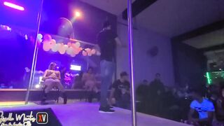Yo y mi novia YamilethRamirez hacemos performance en sexo en vivo en Michoacán y se vienen en su boca