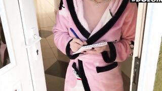 DOEGIRLS - Beauty point of see Sex With Irresistible Beauty Blonde Zazie Skymm