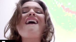 Turned On hot Milf Krissy Lynn Massage Herself Until She Bursts
