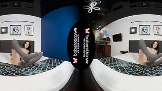 Solo Goddess Denis is always masturbating at home, inside VR