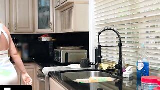 Milfty - Huge Boobies Blonde Housewife With Kinky goddess Booty Seduces And