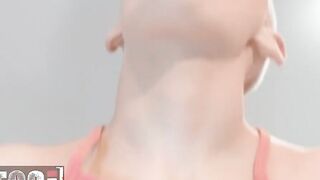 Mofos - Paris Amour Is A Very Playful beauty & When She Sees Scott Nails She Instantly Becomes Turned On