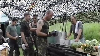 DIE UNBEUGSAME - (Full Video) - (Original in Full HD