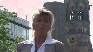 Petra Wega - Raus aus den klamotten 4 (Full Clip)