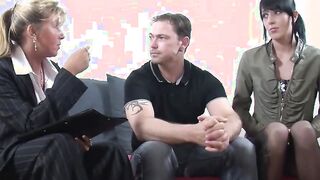 DEUTSCHER SWINGER Report - (Story #05)