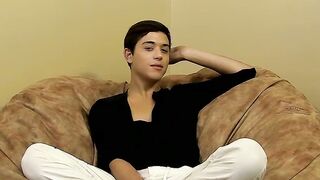 Sexy brunette twink Jamie Sanders loves being a bottom
