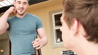 Smoking hot studs Derrick and Michael having outdoor sex