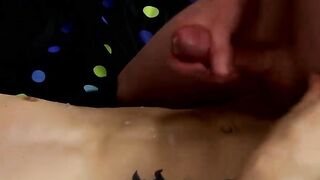 Twink Skyler Evans gets a big raw cock from Jasper Robinson