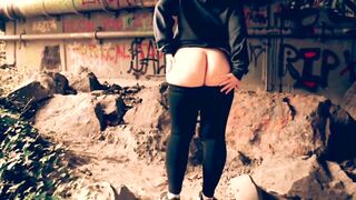 Outside Exhibitionist Fat Booty Cougar