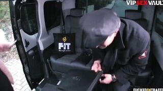 VIP SEX VAULT - Sarah Highlight - European Performer Fucks With Uber Bro On His Vehicle