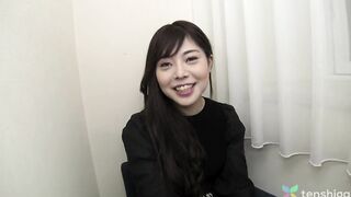 Amateur Japanese bar cunt with mouth comes to hotel to pounded strange man and got her bald twat probed, finger bang, licked and plowed.