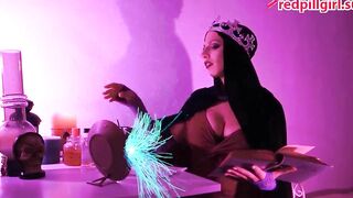 Evil Queen Cosplay Redpillgirl