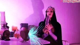 Evil Queen Cosplay Redpillgirl