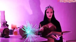 Evil Queen Cosplay Redpillgirl