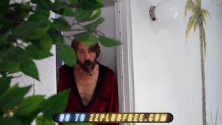 Brazzers - Sensual Women Aubree Valentine Gets Caught by Steve Holmes Jilling off Nude by the Pool