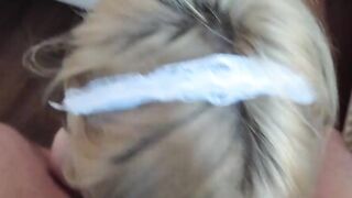 Pro penis sucker shows off her skillz
