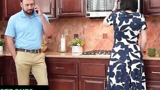 FamilyStrokes - Liz Jordan Shares Her Filthy Dreams With Stepdaddy - Day Dreamer Pt.2