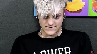 Sexy horny twink Jason Valencia loves hosting a live show