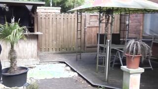 Blonde Cougar offer the ebony Gardener an public Fellatio
