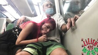 teens does bj into gifted inside outdoors on the train/adolecente faz boquete em dotado em publico no metro. Completo no VídeoRed