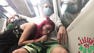 teens does bj into gifted inside outdoors on the train/adolecente faz boquete em dotado em publico no metro. Completo no VídeoRed