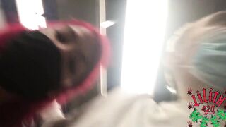 teens does bj into gifted inside outdoors on the train/adolecente faz boquete em dotado em publico no metro. Completo no VídeoRed