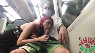 teens does bj into gifted inside outdoors on the train/adolecente faz boquete em dotado em publico no metro. Completo no VídeoRed