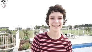 LinaLynn's vacation flirt escalates - bareback sex at the hotel pool! Hopefully nobody catches me!