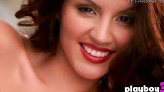 Long breasts performer posed into photo session and enjoyed striptease after teasing