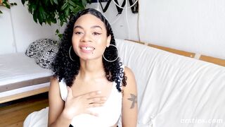 Great Jasmine Works Her Hole With the Toy