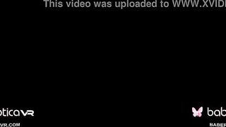 Solo teenagers, Miledy is masturbating with a sex sex toy, into VR