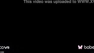 Solo teenagers, Miledy is masturbating with a sex sex toy, into VR
