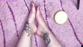 Feet Rubs with Cream Closeup - Toes Bondage