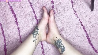 Feet Rubs with Cream Closeup - Toes Bondage
