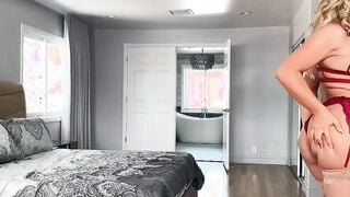 Phoenix Marie Gets Her Divorce From Johnny Castle After Face-Fuck