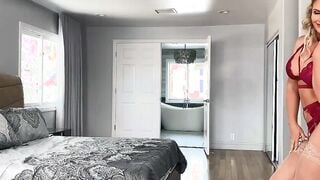 Phoenix Marie Gets Her Divorce From Johnny Castle After Face-Fuck