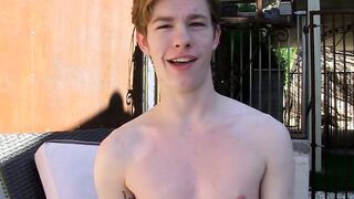Handsome twink in solo homemade jack off session outdoors