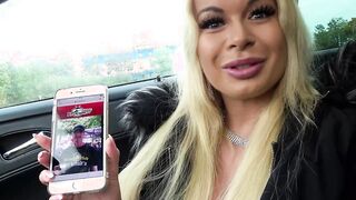 Blonde bodybuilding skank fucks with a tall dude on the sex date