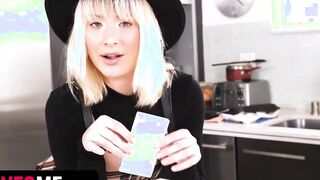 Step Sis Jessie Saint Getting Her Magic Pussy Filled With Step Brother's Goddess Love Potion - SisLovesMe