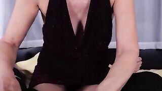 Giving My Girlfriend A Hand Job Until He Jizzes All Over