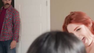 Father's Day Gift Tape With Charles Dera, Scarlett Bloom, Lacy Lennon - Brazzers Official