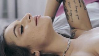 Tattooed Bad Girl April Olsen Rides Cowgirl On Derrick Pierce's Cock - PornoPyro.com
