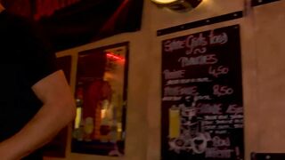 kiss of bar sex