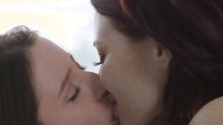 Fair Skinned Mom & Daughter Jessica Ryan, Charly Summer Have Lesbo Fun