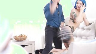Teenagers Keoki Performer Makes Him Lose Control