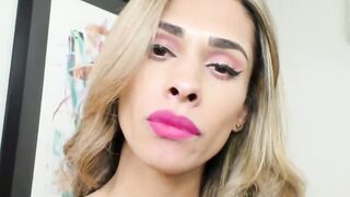 TS Karina Abelha Drains Her Monster Dick