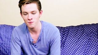 Adorable twink guy Nico Michaelson gets horny and wanks it