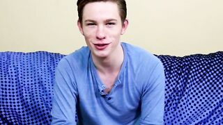 Adorable twink guy Nico Michaelson gets horny and wanks it
