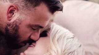 Piper Perri getting a rough couch fucking and messy cumshot