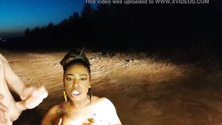 Me arrastou professional mato, me fudeu todinha e ainda gozou na minha cara. Veja mais em onyfans.com/bruna ebony Ou no site BrunaBlack.vip